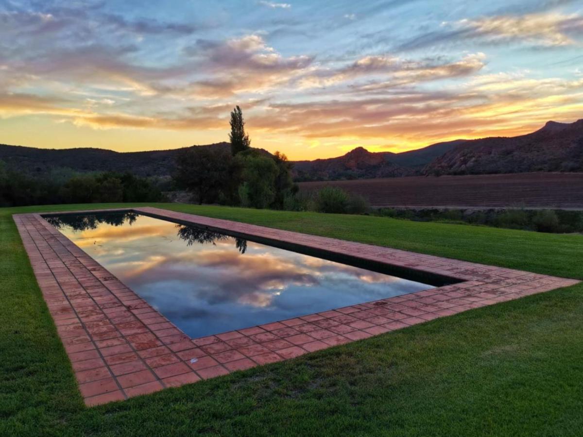 Red Mountain Ridge Karoo Oasis And Guest Farm Lejlighed Buffelskloof Eksteriør billede