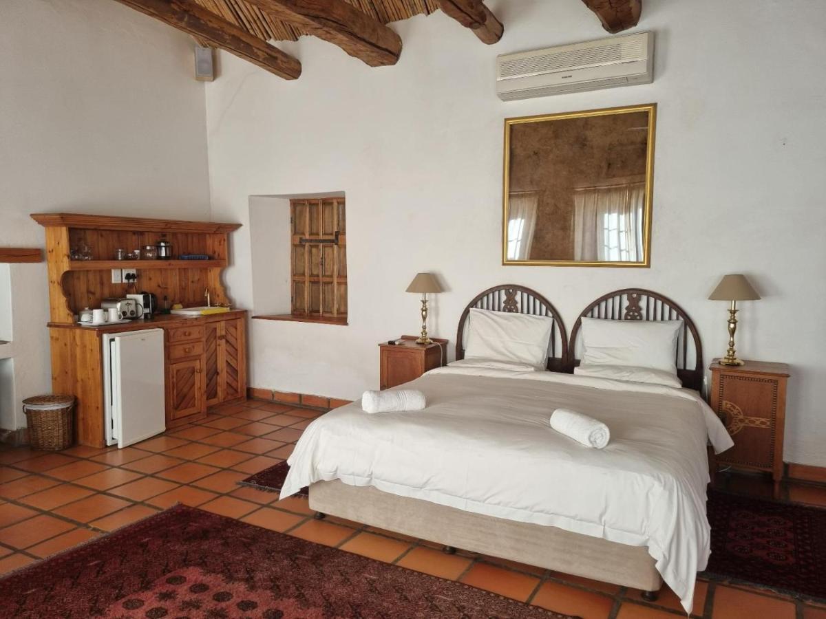 Red Mountain Ridge Karoo Oasis And Guest Farm Lejlighed Buffelskloof Eksteriør billede